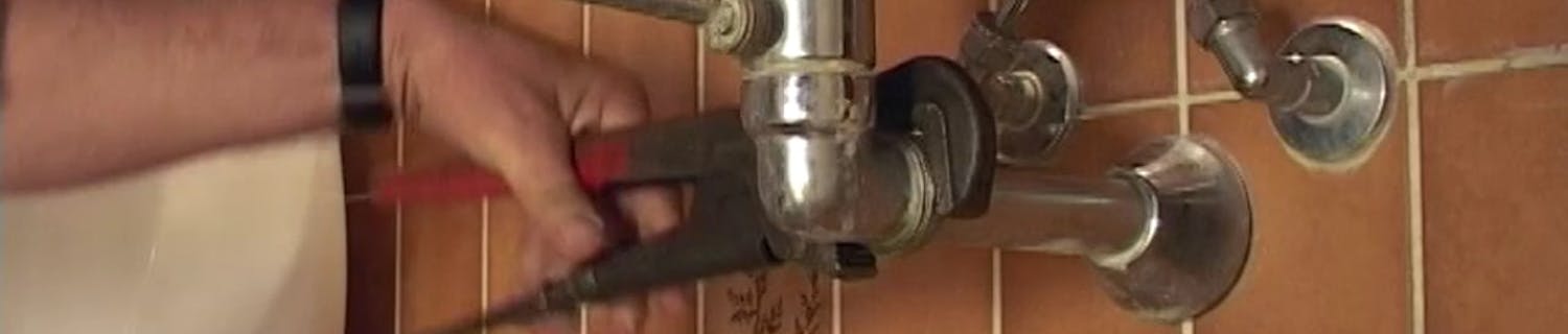 Skift bunnventil i vasken Bunnventil